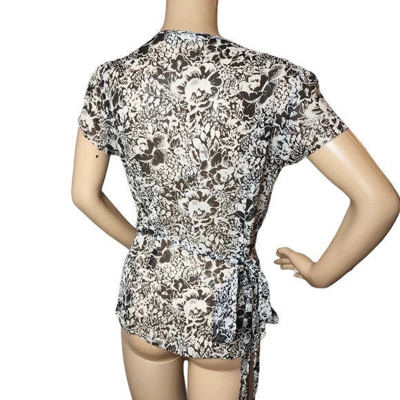 Semantiks silk wrap blouse - Picture 9 of 15